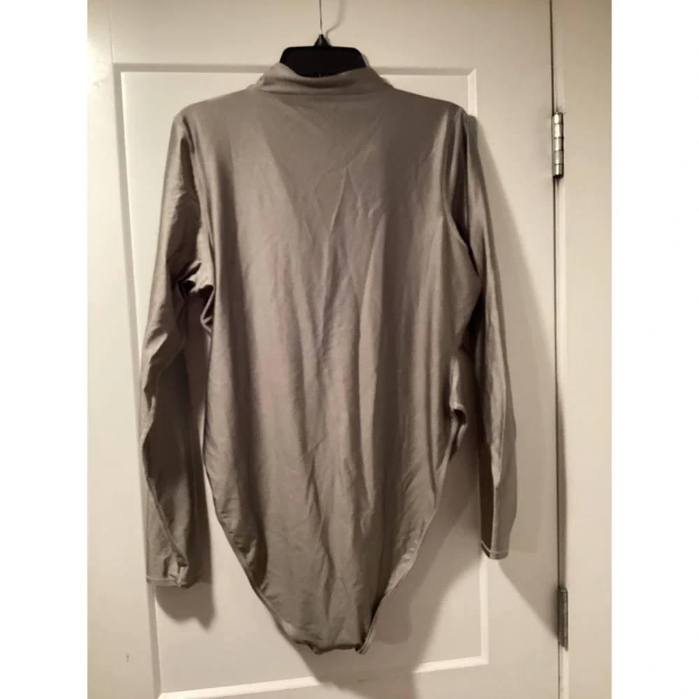 SKIMS grey shine wear